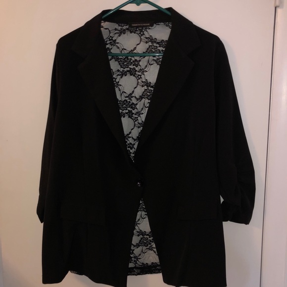 Black blazer with designed back - Picture 2 of 2